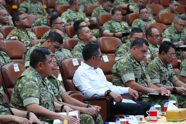 Menhan RI Berikan Pengarahan Kerja kepada Pejabat Eselon I dan II Kemhan RI