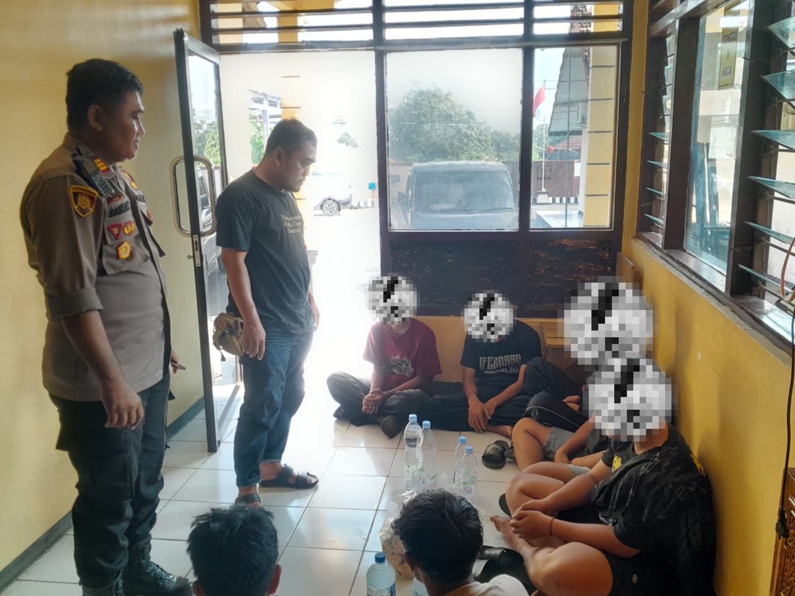 Belasan Remaja Diduga Hendak Tawuran di Sukolilo Berhasil Diamankan Polisi