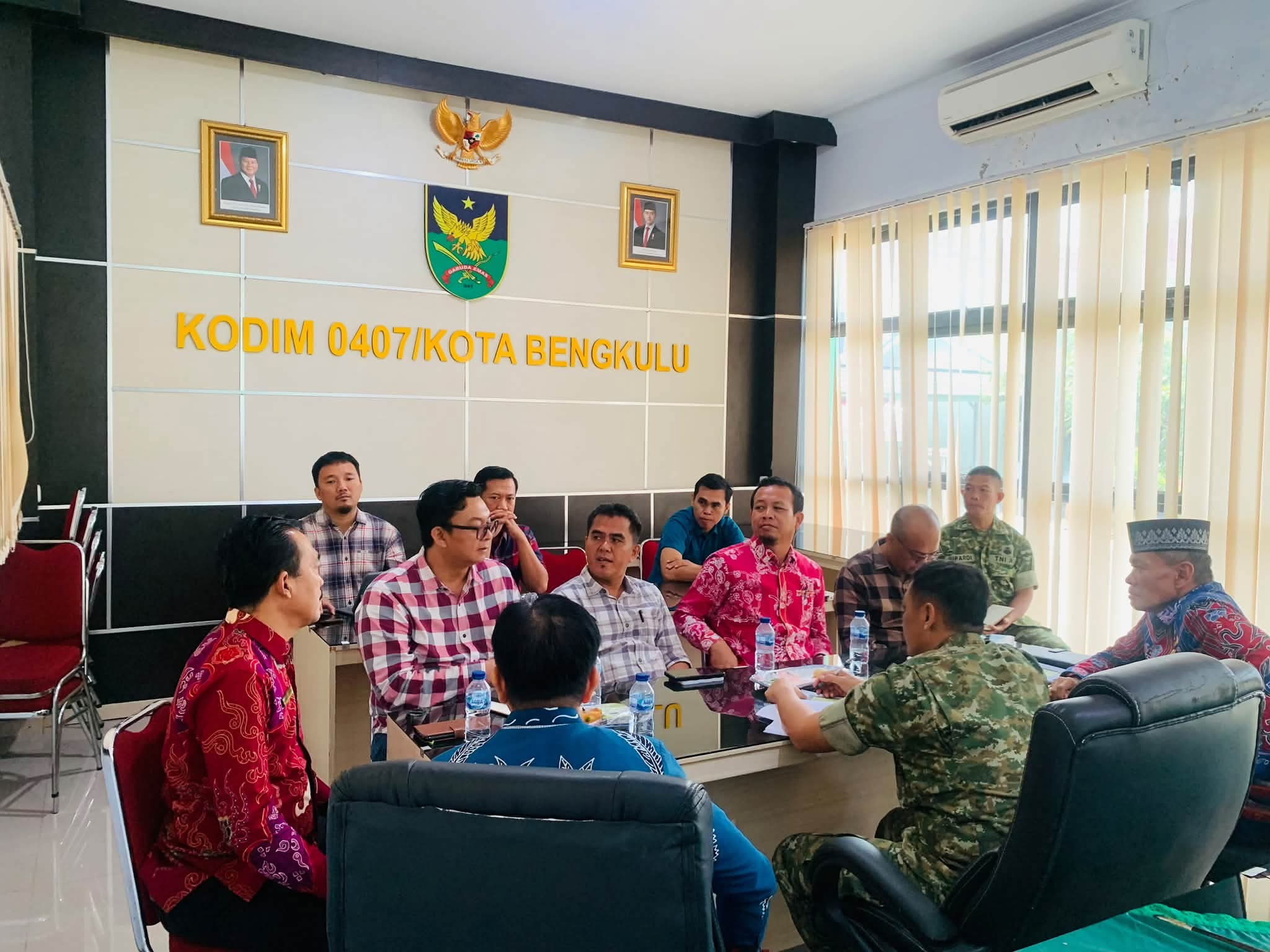 Karya Bhakti Skala Besar Kosim 0407/Kota Bengkulu Perkuat Sinergi TNI, Pemerintah dan Masyarakat
