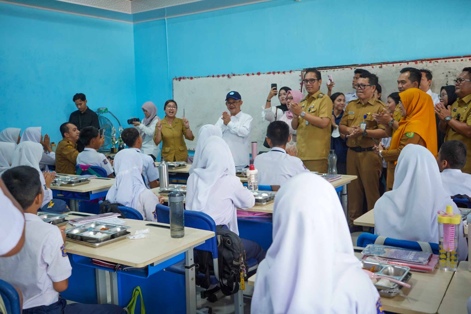 Rico Waas Pastikan Sarana Belajar SMPN 16 Medan Dibenahi Tahun Ini