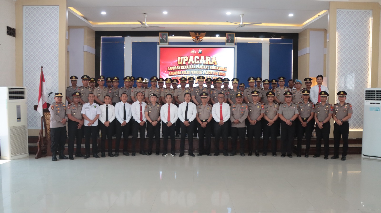Dedikasi Puluhan Tahun Berbuah Pangkat, Dua Perwira Polres Nganjuk Naik Pangkat Pengabdian