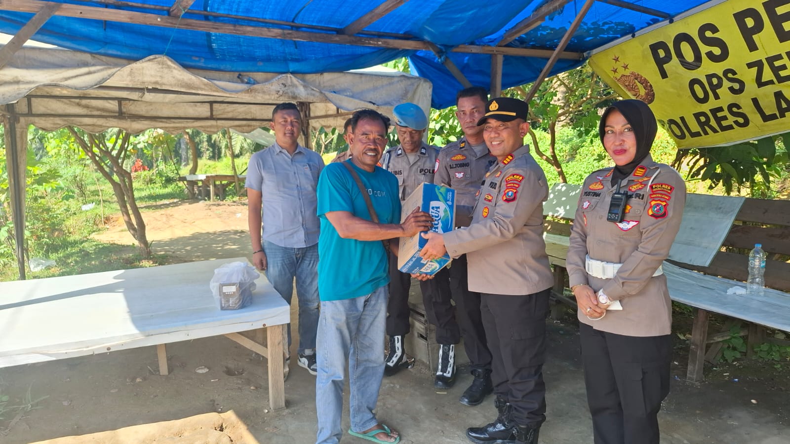 Kapolsek Torgamba dan Kasat Lantas Polres Labusel Sambangi Konten Kreator Bukit Kodok, Pererat Silaturahmi dan Edukasi Kamtibmas