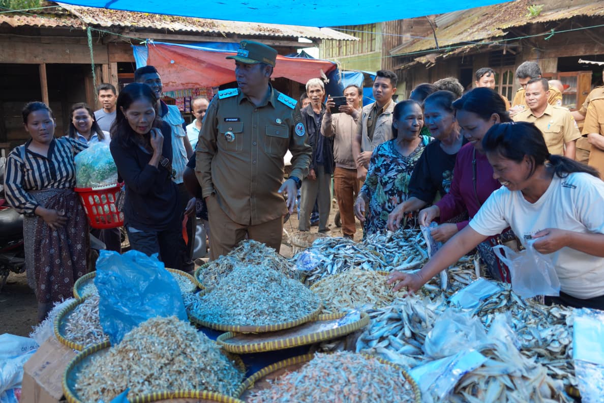 Bupati Taput Tinjau Pasar Hutajulu, Serap Aspirasi Pedagang dan Warga
