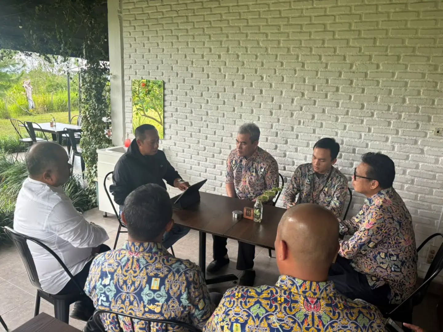 Bupati Taput Minta Dukungan Pusat Pulihkan Jalan Terdampak Bencana