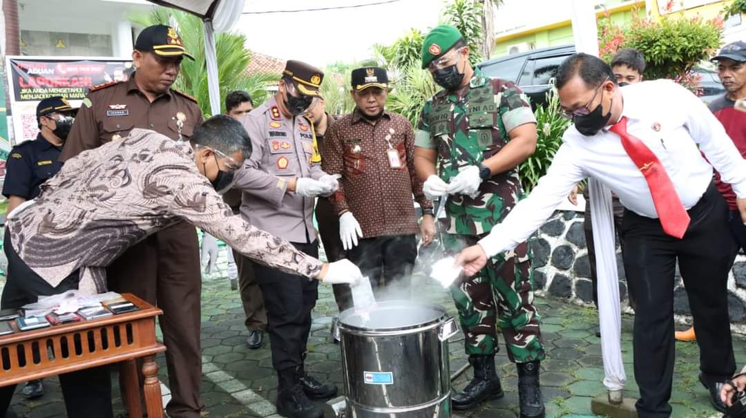 Kapolres Jepara Hadiri Pemusnahan Barang Bukti Di Kejaksaan Negeri ...