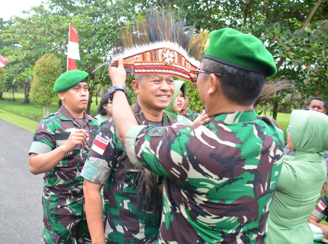 Usai Serah Terima Jabatan, Kolonel Inf Agus Widodo Jalani Tradisi ...