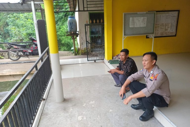 Jaga Situasi Tetap Aman Dan Kondusif, Bhabinkamtibmas Tingkatkan Giat ...