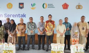 2ff1fc25-a193-4a32-822f-c3694bd419ac